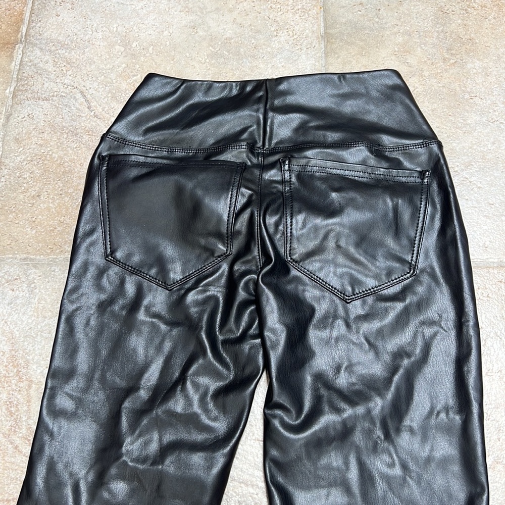 Leather pants - Picture 4 of 4
